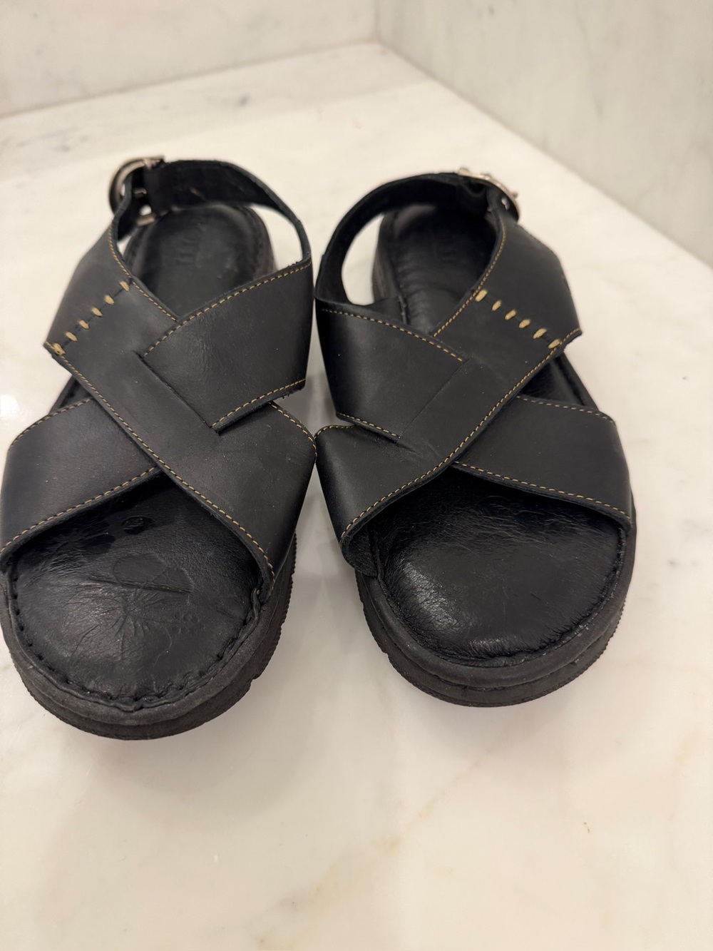 Men's Black Leather Cross-Strap Sandals